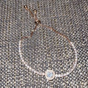 Cute gold bracelet